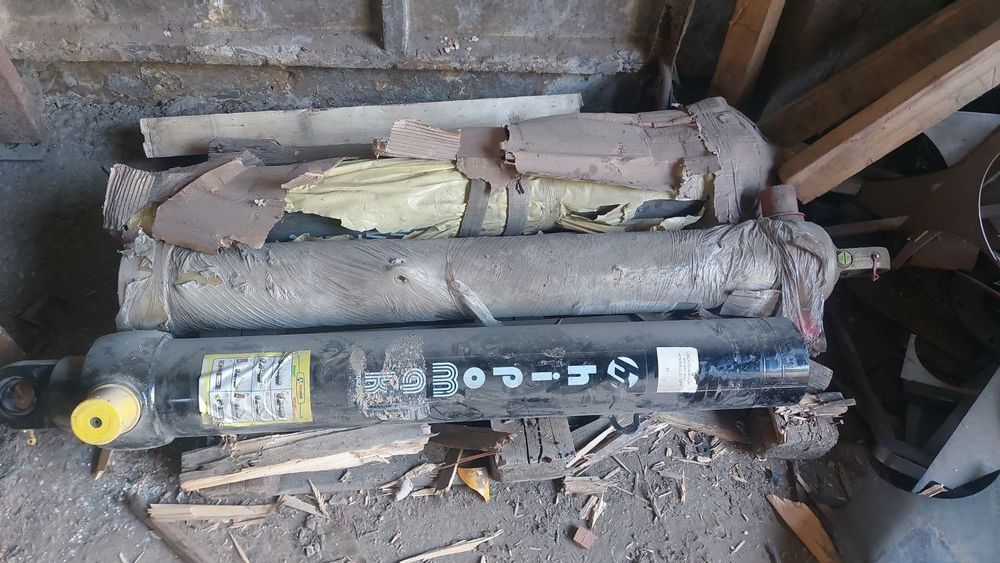 Цилиндир для хово, шасман  25 т качественно