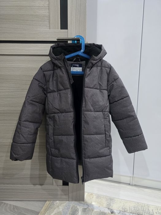 Зимние куртки на 7-8лет