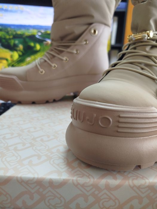 Зимни обувки / боти LIU JO модел Amy