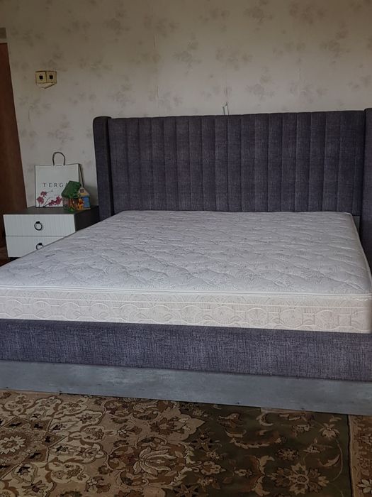 Спальный  гарнитур новый