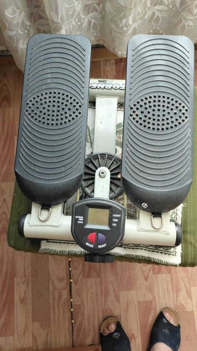 Степпер - кардиотренажер