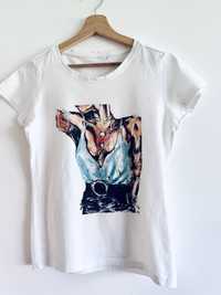 Тениска с щампа на българска художничка