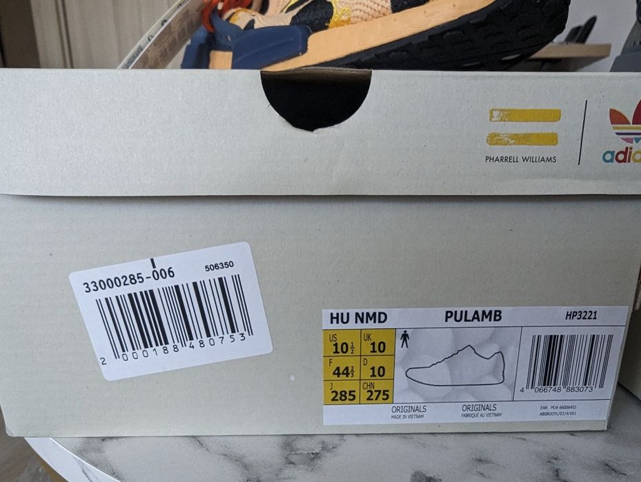 Adidas nmd human race