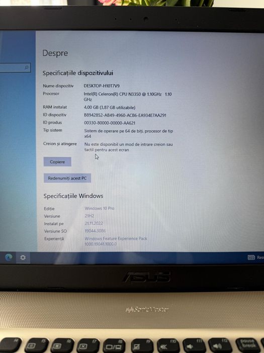 Laptop Asus Vivobook Max