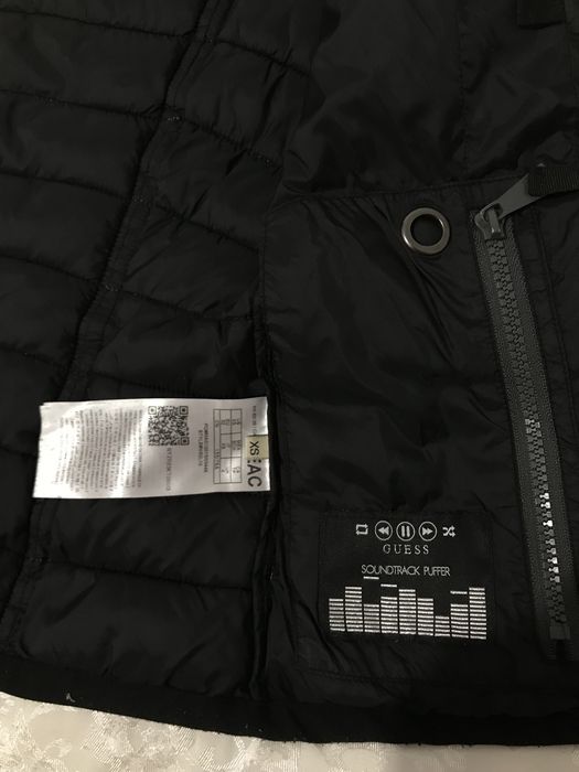 Geaca Guess originala