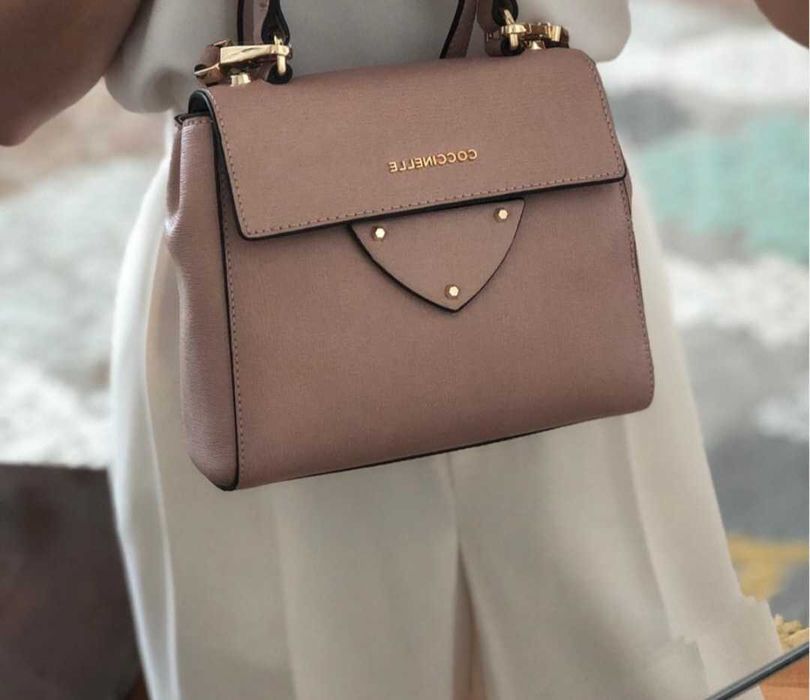 Coccinelle b14 новая оригинал