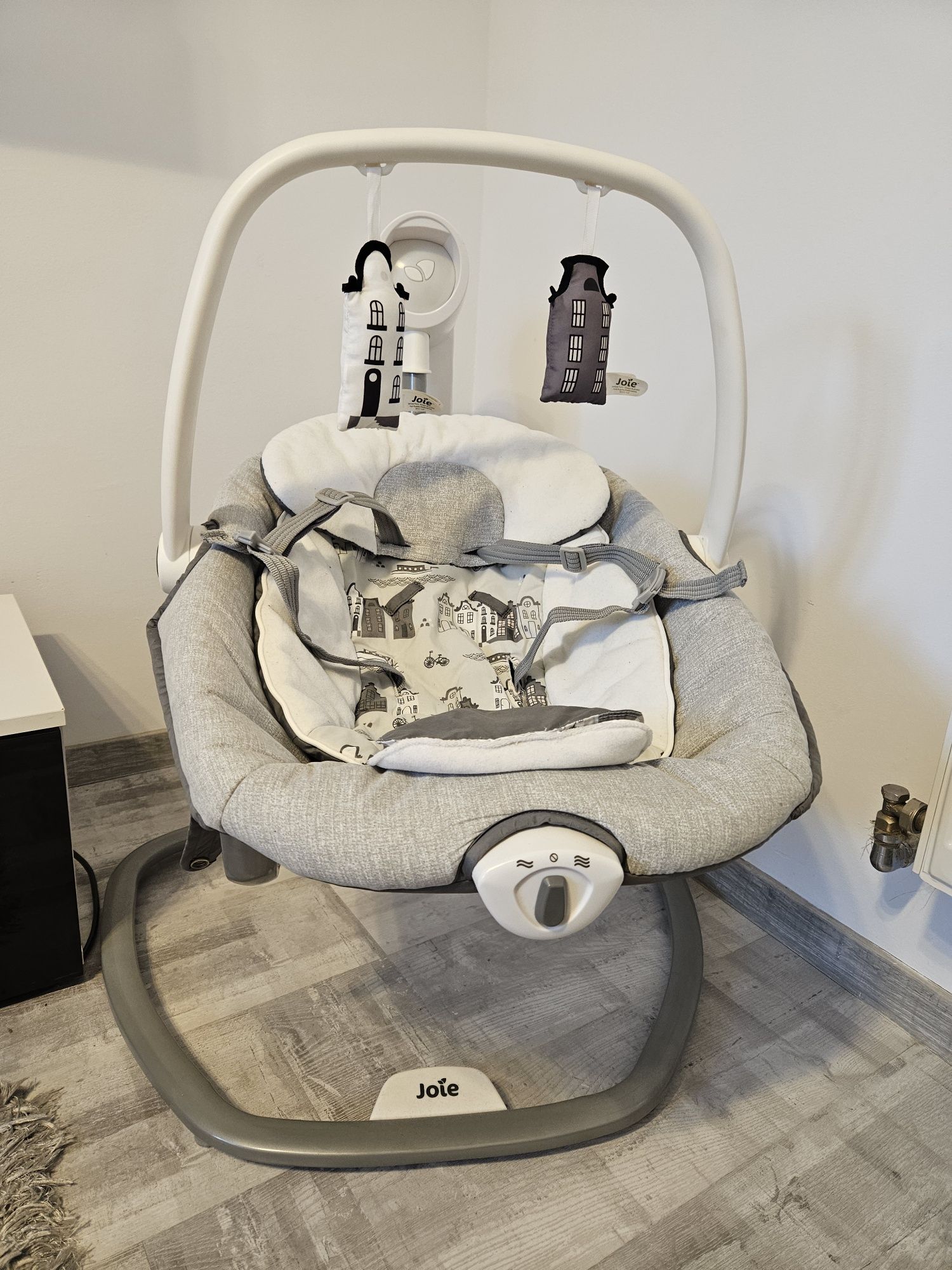 Balansoar bebelusi Joie Serina 2 in 1