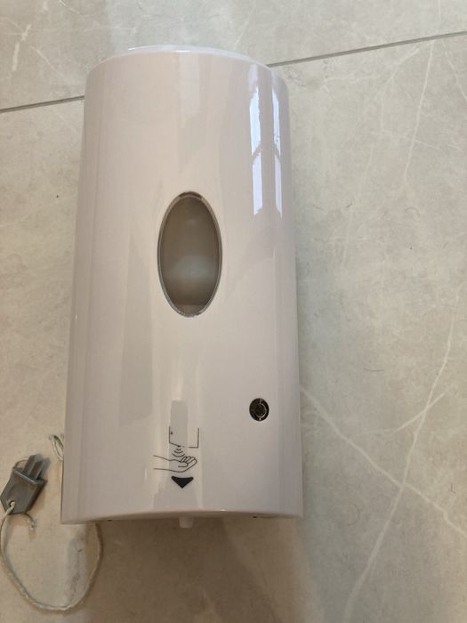 Vand dozator automat