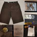 Bermude Volcom Stone Colection 33/M bărbat pantaloni scurți chino vara