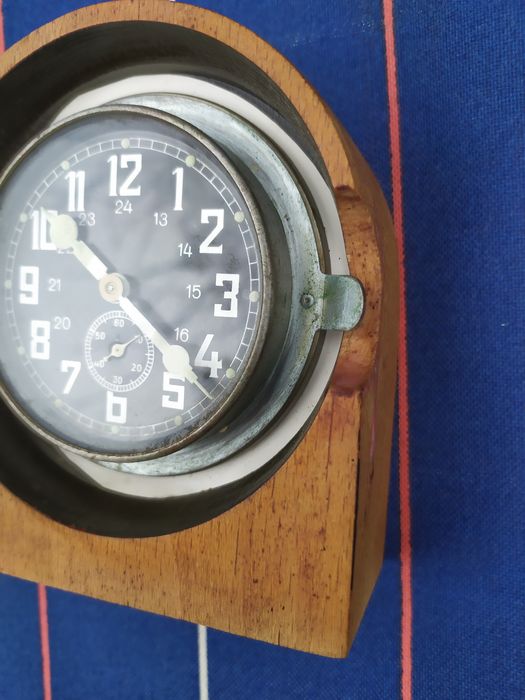 Стар немски армейски часовник 1943 година