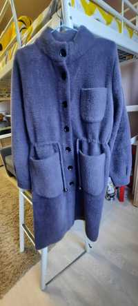 Продаю женское пальто из альпаки