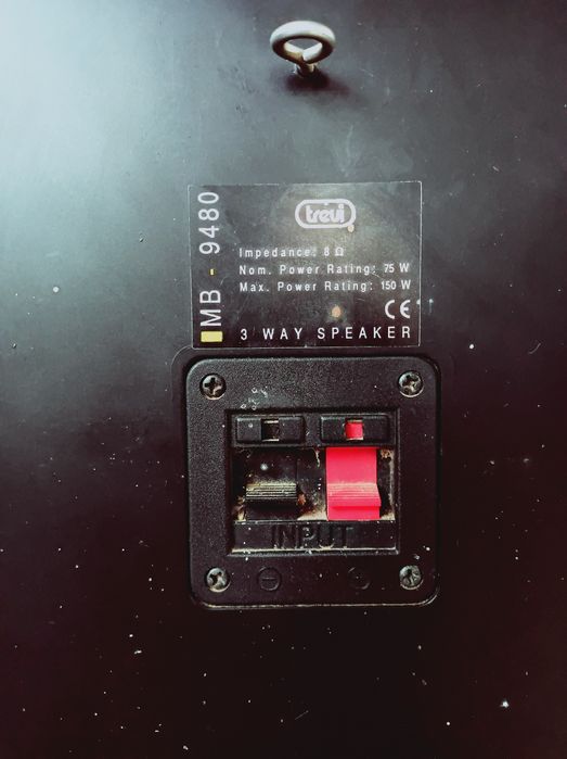 Boxe pasive marca TREVI patru bucăți