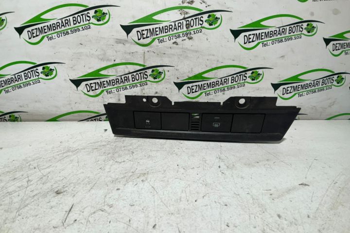 Buton dezaburire luneta Ford Focus a 2-a generatie