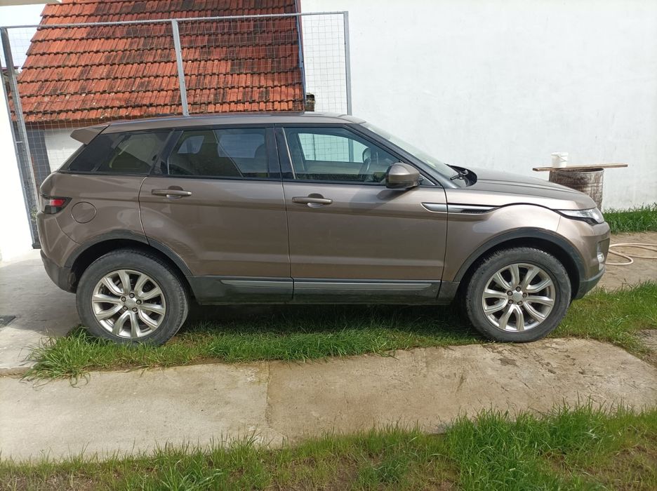 Vând ranger rover evoque