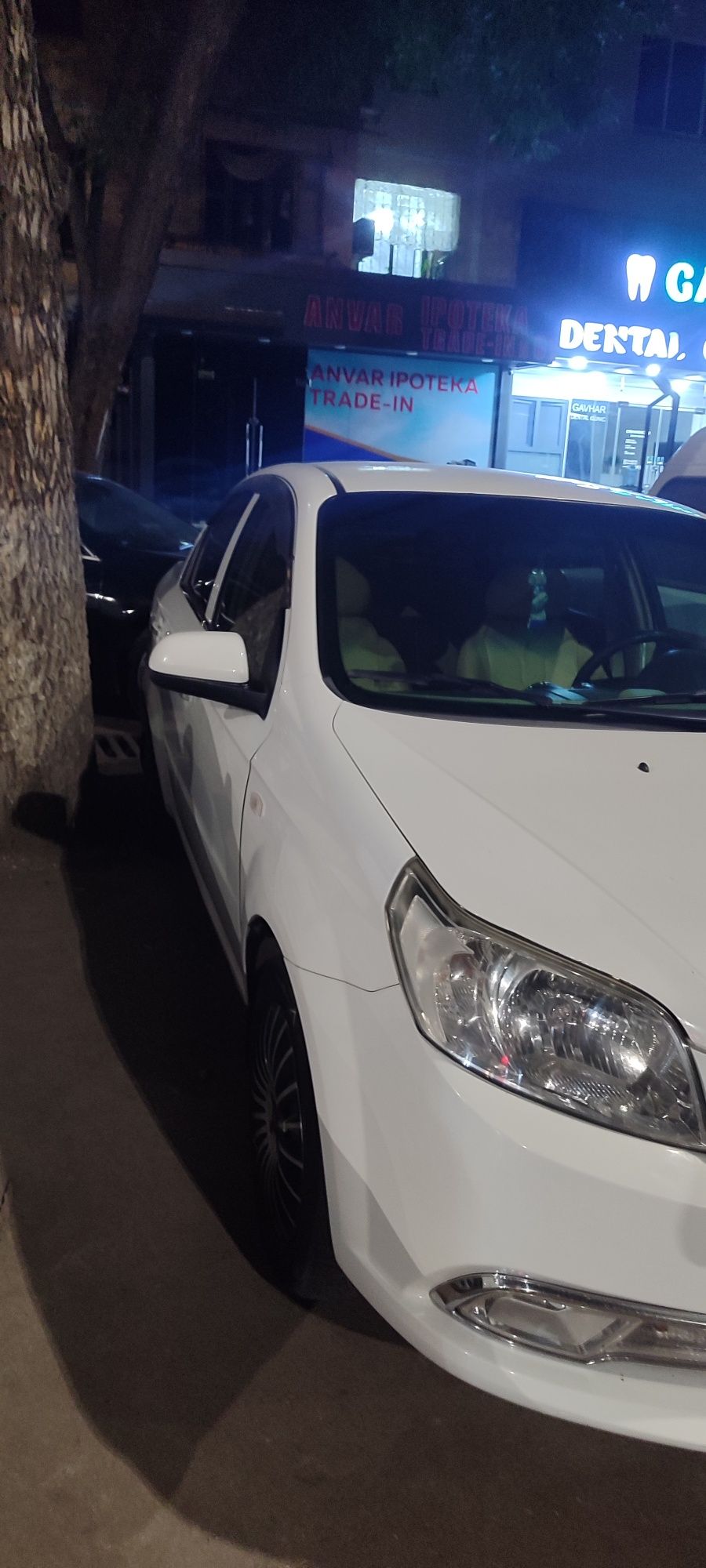 Продается Нексия 3 2017 года  автомат