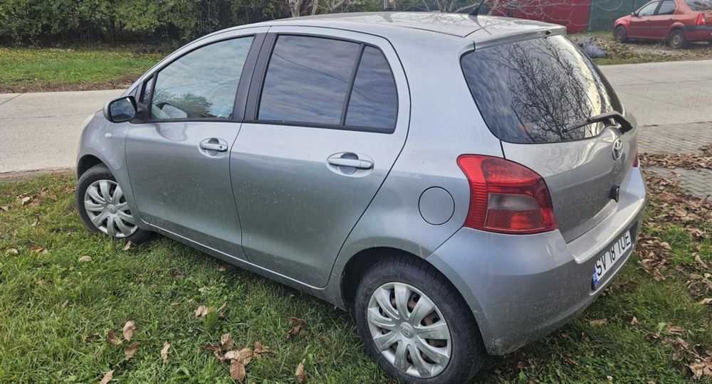 TOYOTA YARIS Cutie Automata