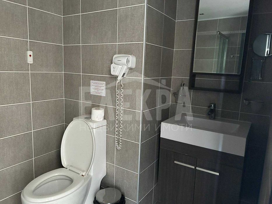 Продава се Тристаен апартамент в Бяла - 102 кв.м за 843 €/кв.м - Снимка #8