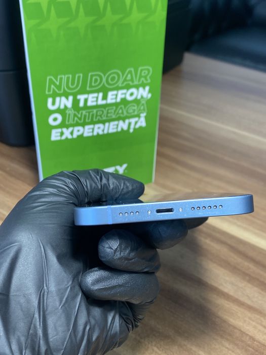 iPhone 14 Plus / 256 GB / Sănătate baterie 97% / Foarte bun