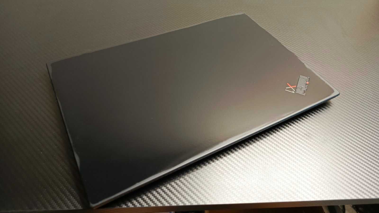 Lenovo ThinkPad X1 Carbon Gen 8 2K 14" Laptop i7-10610U 16GB RAM 512GB