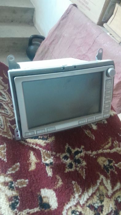 Магнитола на альфард родной
