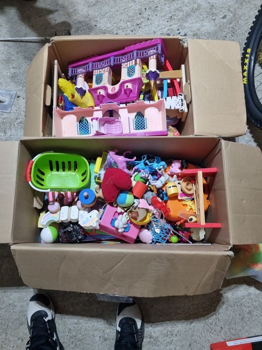 Lot jucării  pentru copii