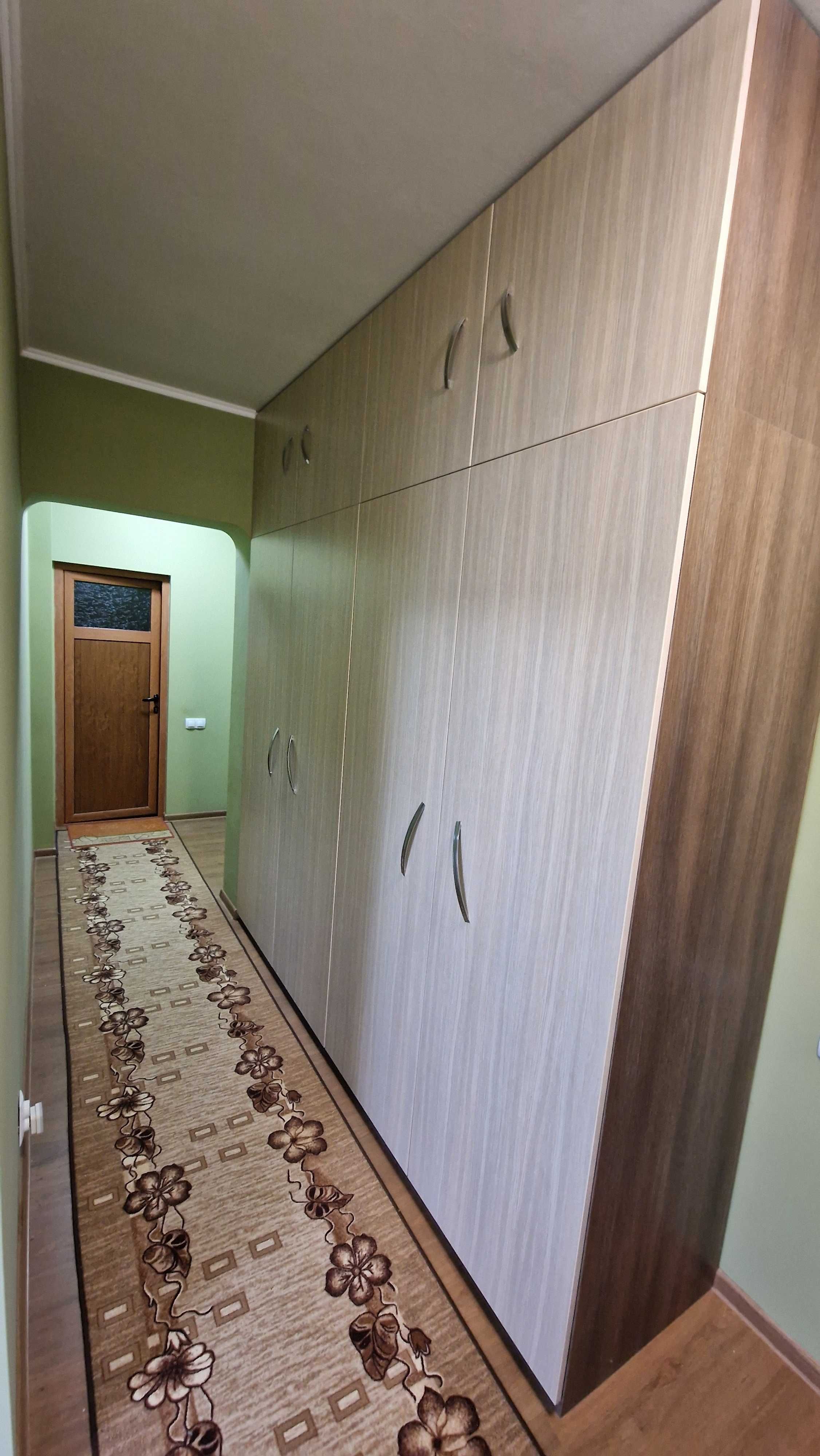 Обзаведена къща с барбекю гр. Мартен