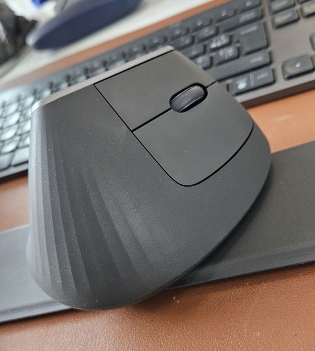 Мишка Logitech Mx Vertical