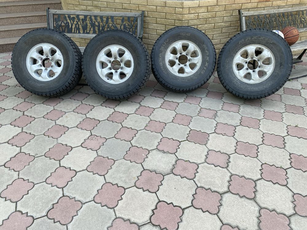 Диски на Паджеро 2