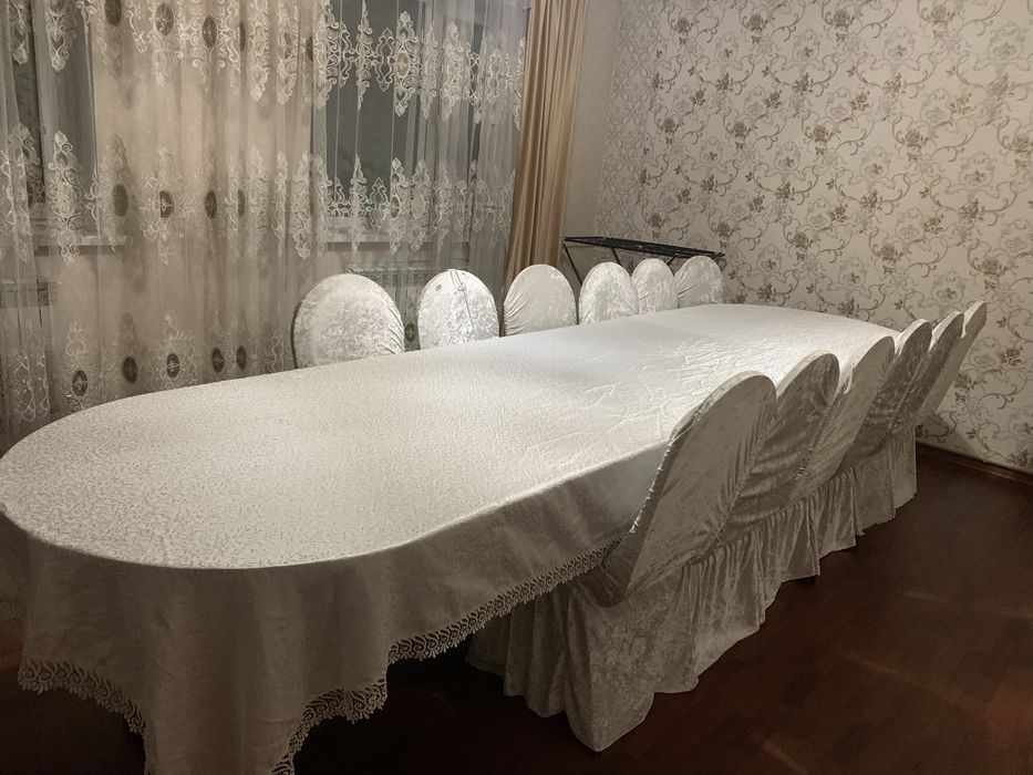 Продаю стол и стуля комплект