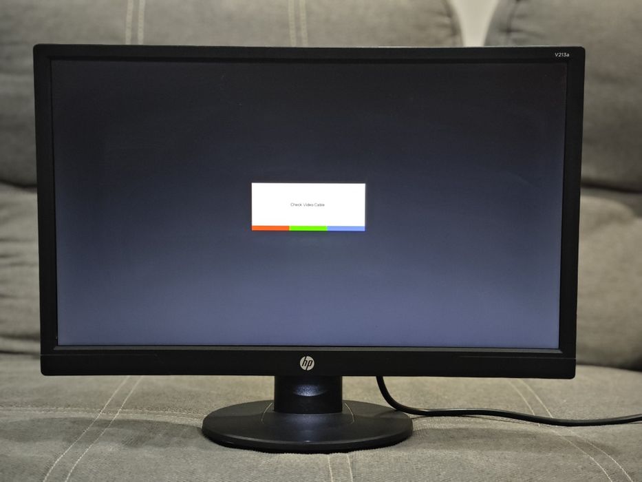 Монитор HP 21" FullHD (VGA)
