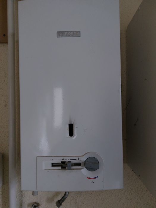 Incalzitor instant de apa, pe gaz