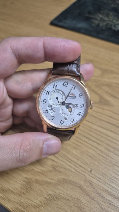 Ceas Orient SUN&MOON v4 with arabic numbers