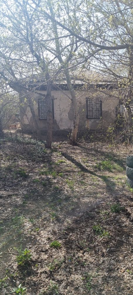 Продам участок с домом . Зимний вариант