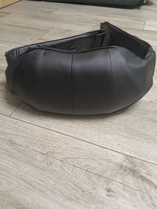 Aparat masaj Neck Massager