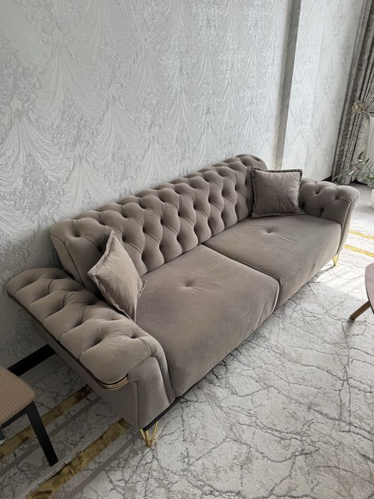 Продам Диван в новом состояние