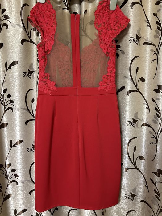 Rochie rosie de ocazie