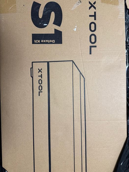 Masina de gravat laser 2-in-1 xTool S1 Kit All-in-One 40W (negru)Mașin