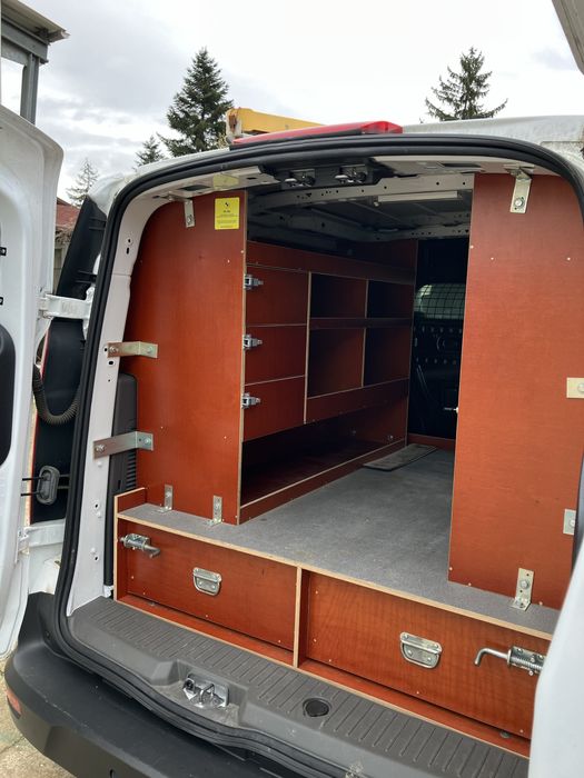 Rafturi Ford Transit Conect