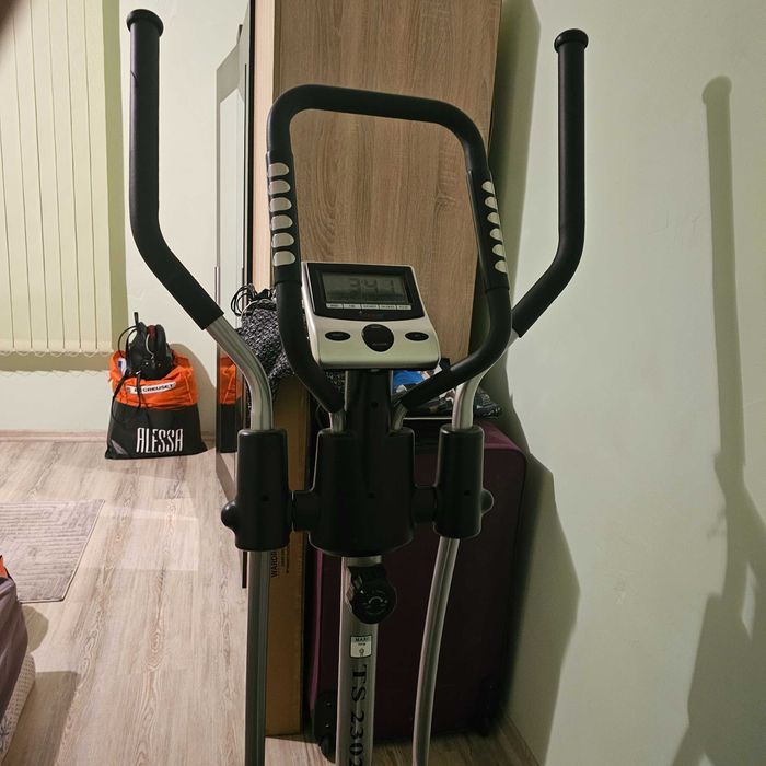 Елиптичен тренажор