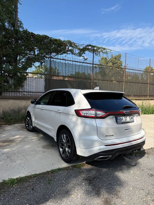 Ford Edge Proprietar unic (persoană fizică)