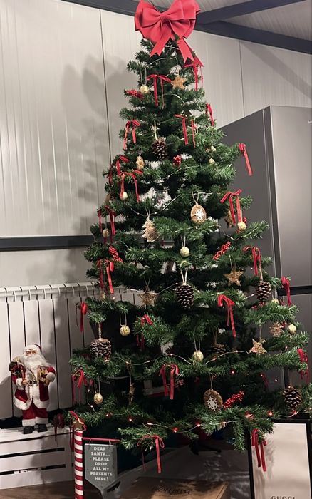 Brad artificial 210 cm