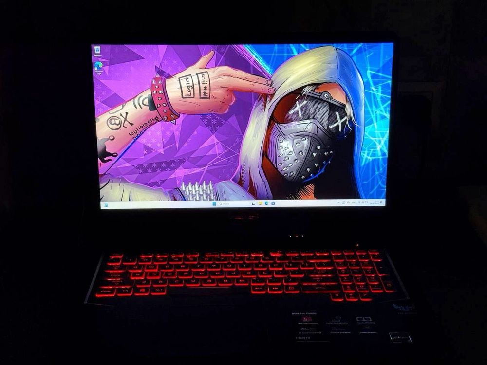 Asus Tuf Gaming Ryzen 5 3500U / DDR4 16 GB / SSD M2 256 GB / SATA 1 TB
