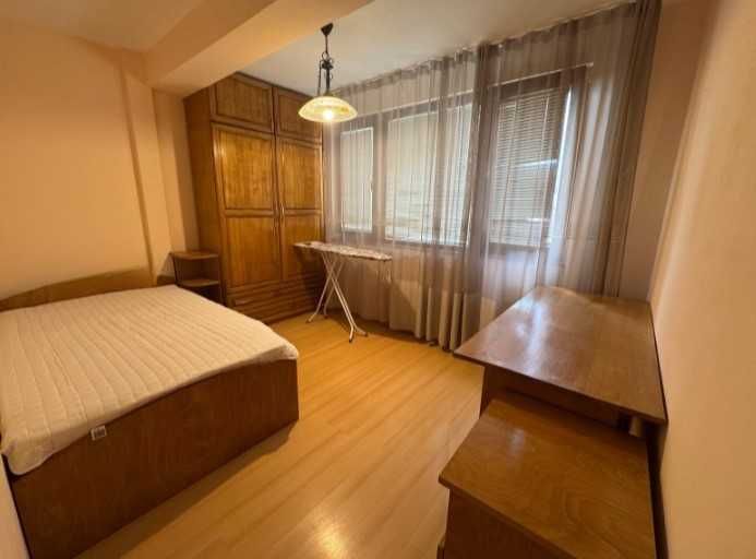 Дава се под наем Тристаен апартамент в София, Център - 76 кв.м за 500 € - Снимка #6