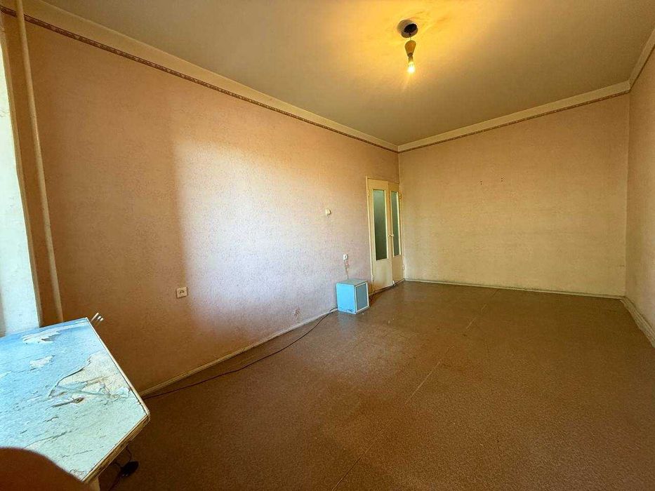 Продается 2х Комнатная 55м2  Авиагородок Мирабадский р-