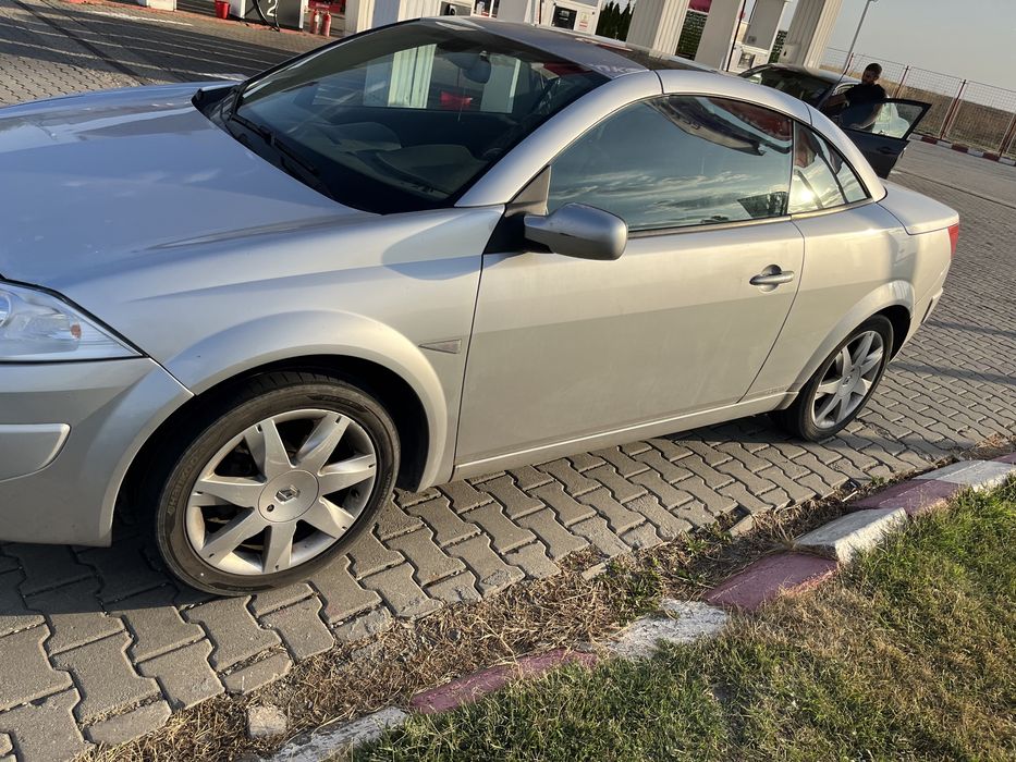 Usa stanga fata cabrio megan 2 goala