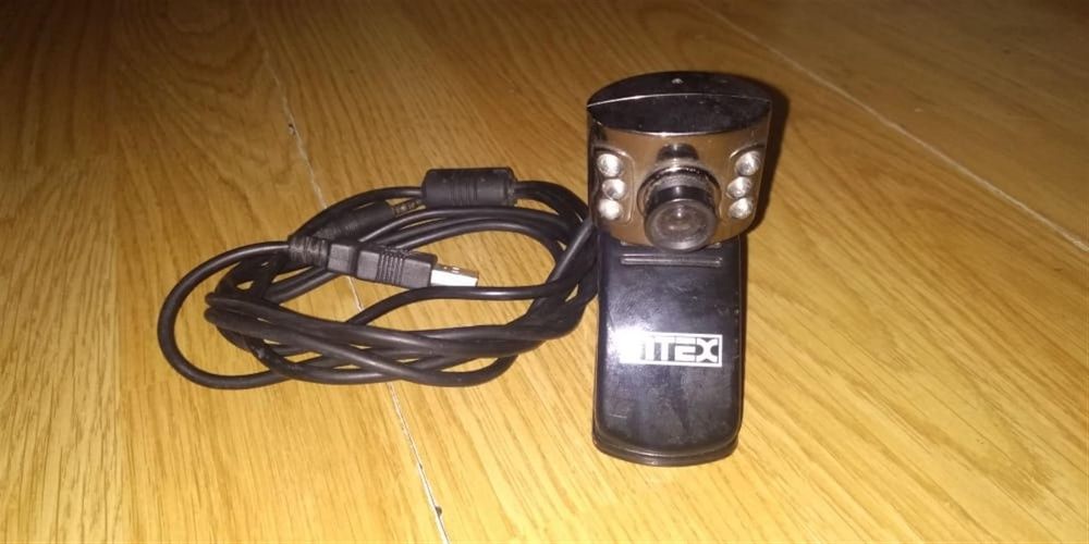 Camera web cu microfon Intex Night Vision A4tech