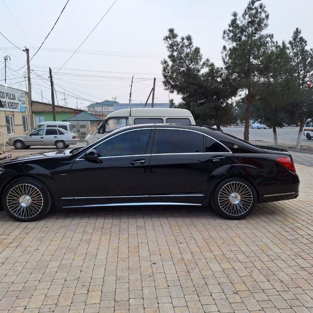 продаю авто мерсадес