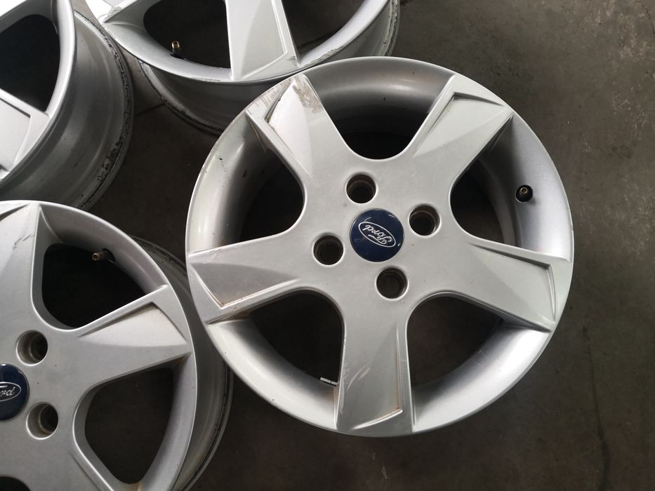 4x108 Ford форд 4х108 15 цола джанти с датчици