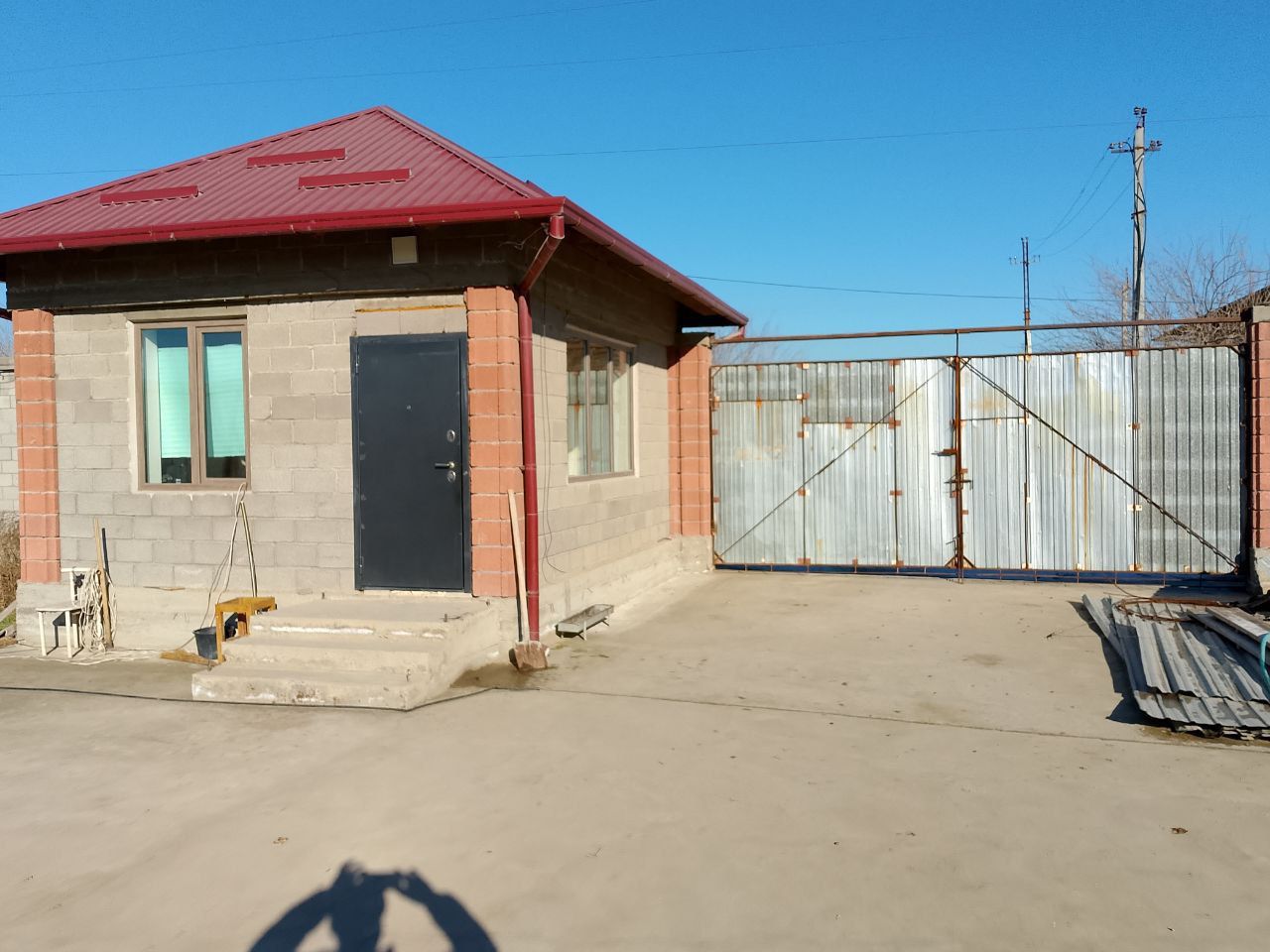 Продаётся  5 га. производственная база.