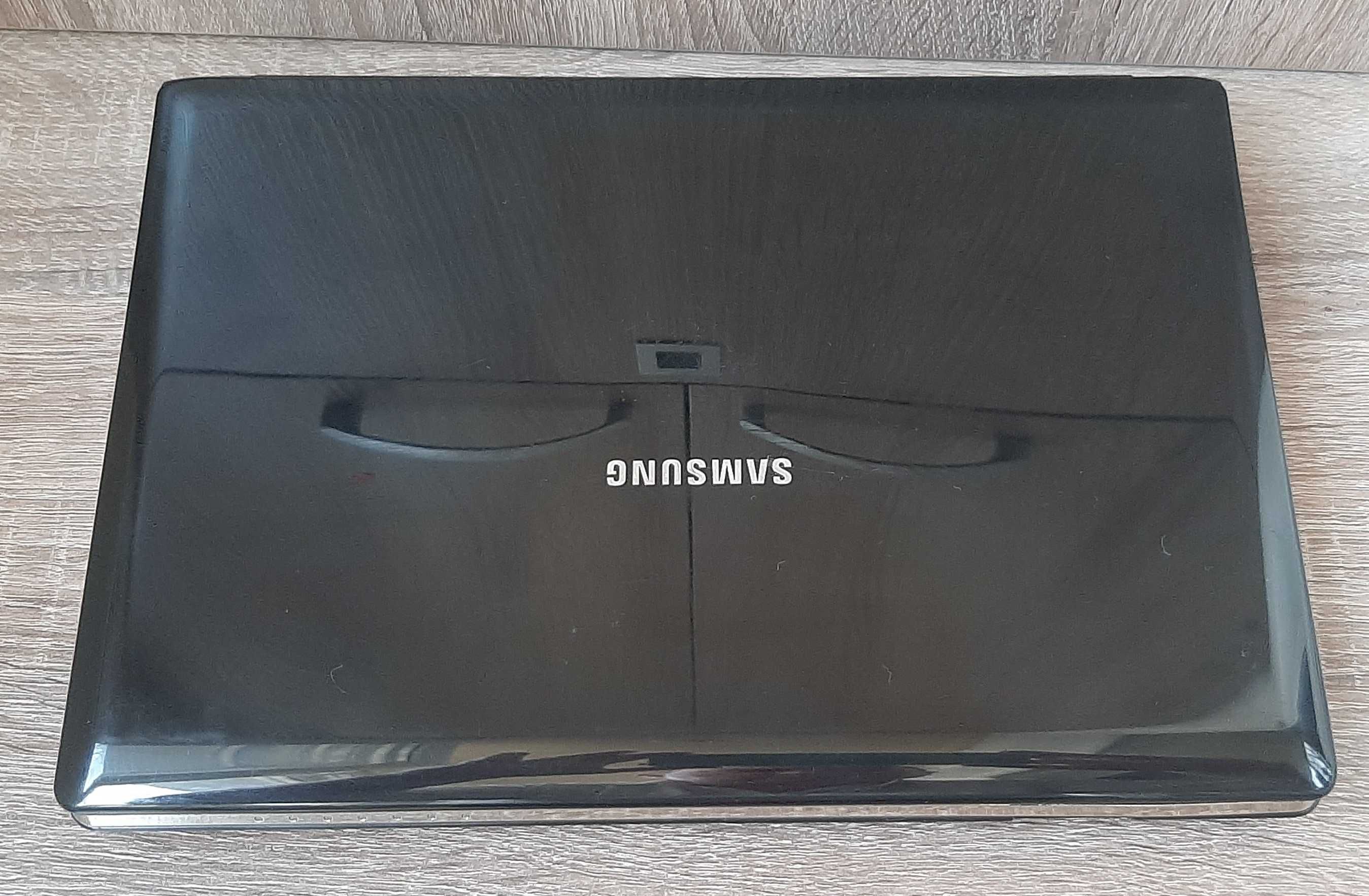 Нетбук Samsung NC10